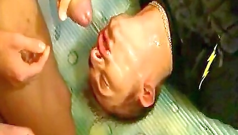 Spanish chick's tight pussy is anok then fucked
