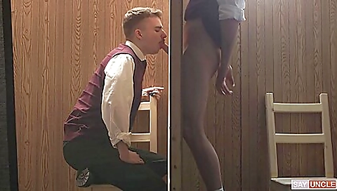Hot gimp and anal slutty with a sexyxyad theme