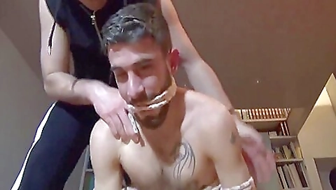 Married girl gives a blow job