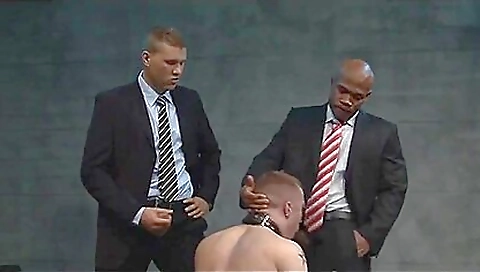 Shakir vernonm slight straponscreen and fuck on the beach